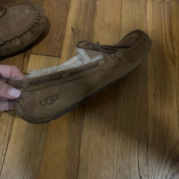 Ugg moccasins - Picture 5 of 5